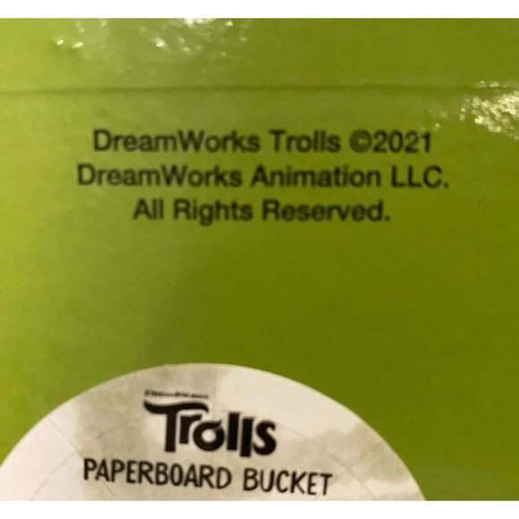 TROLLS WORLD TOUR EASTER EGG CANDY BASKET - BRAND NEW- NEVER USED - Picture 7 of 11